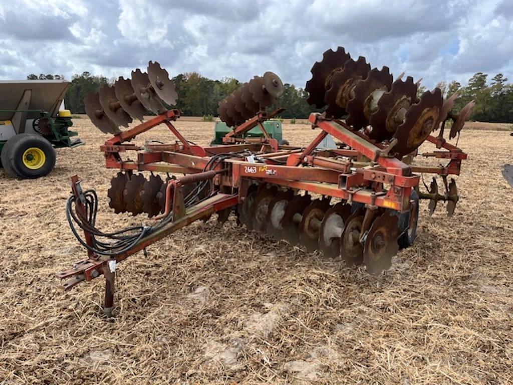 Image of Case IH 3800 Image 1