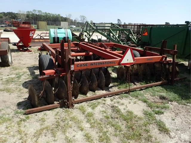 Image of Case IH 3800 equipment image 4