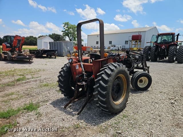 Image of Case IH 385 equipment image 4