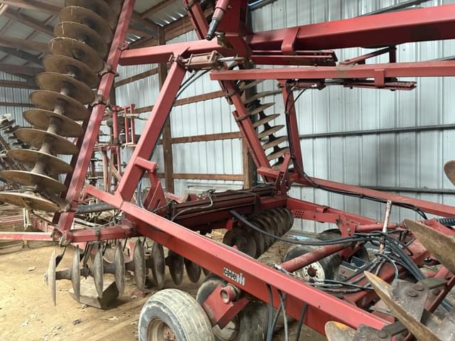 Image of Case IH 3900 equipment image 2