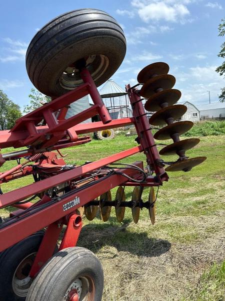 Image of Case IH 3900 equipment image 2