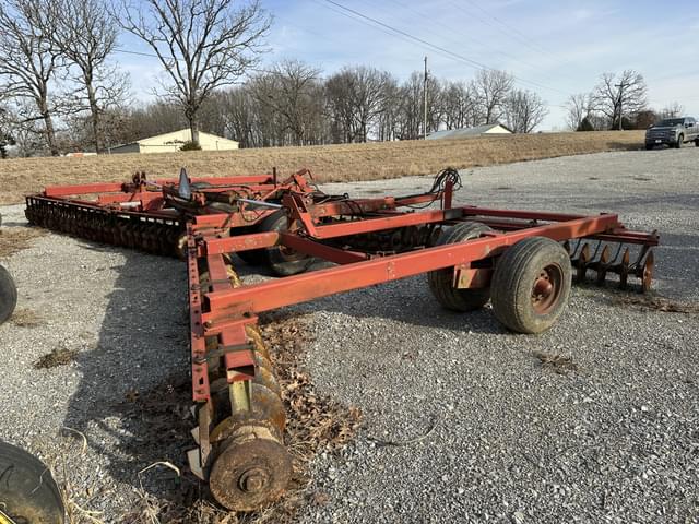 Image of Case IH 3900 equipment image 2