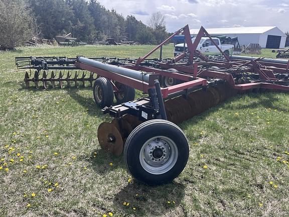 Image of Case IH 3900 equipment image 2