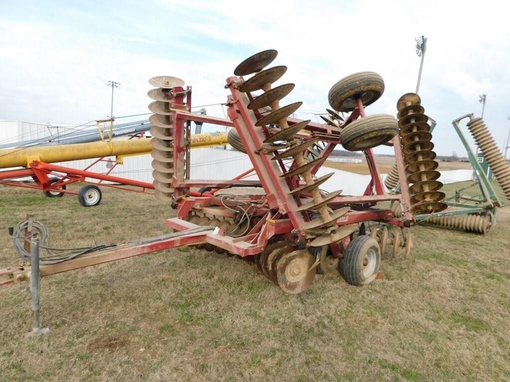 Image of Case IH 3900 Primary image