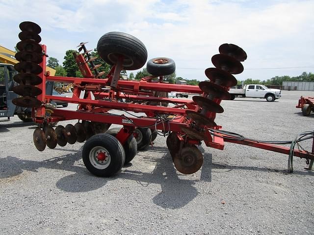 Image of Case IH 3900 equipment image 2