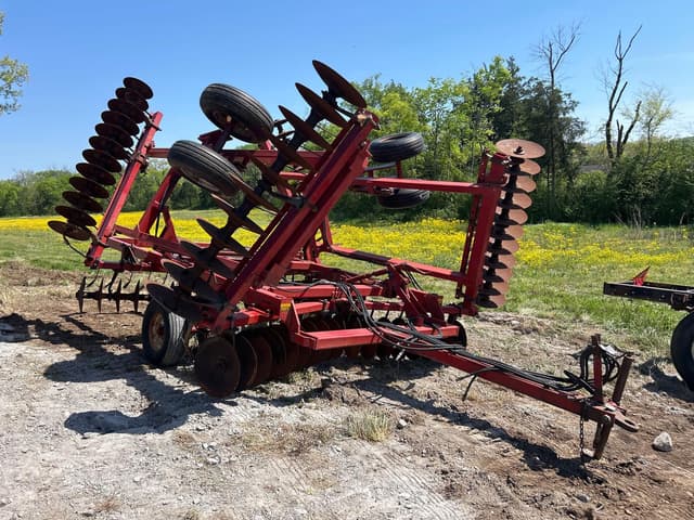 Image of Case IH 3900DH equipment image 2