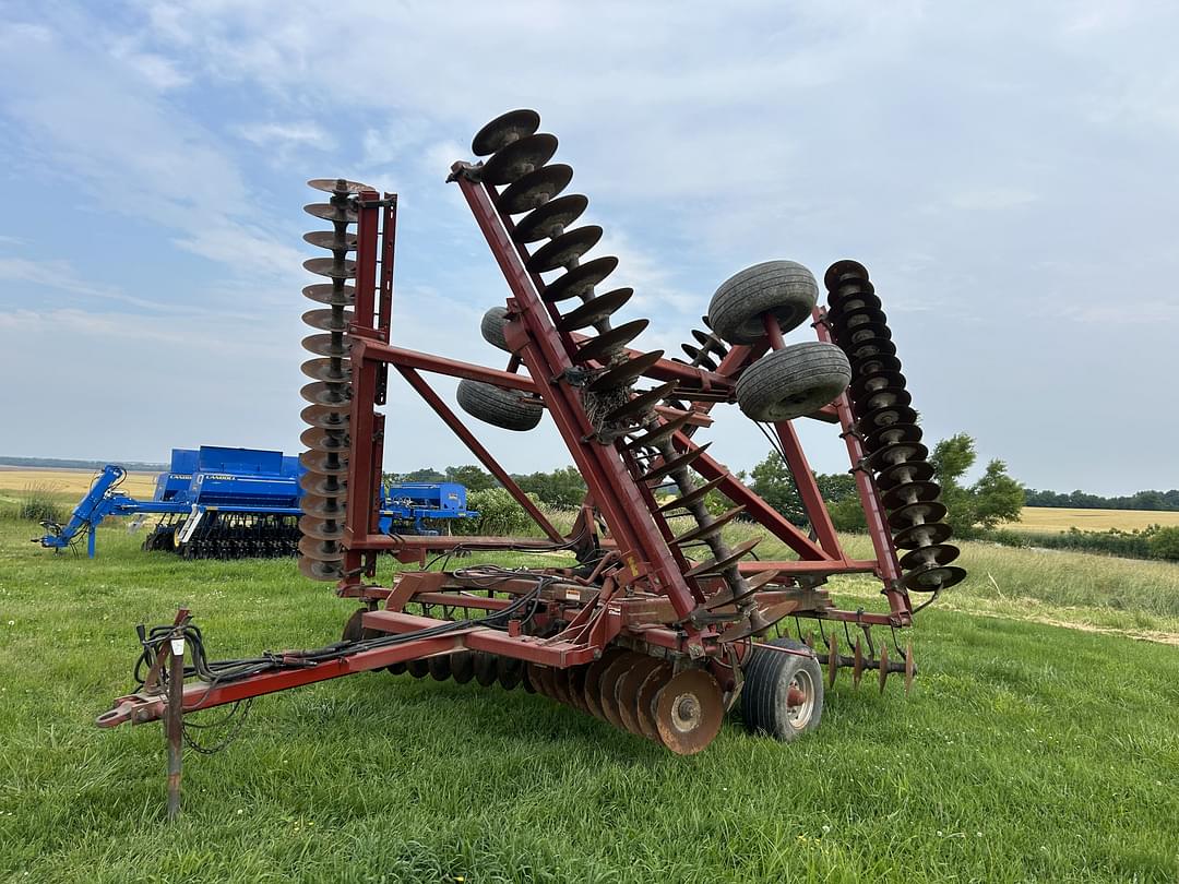 Image of Case IH 3950 Image 0