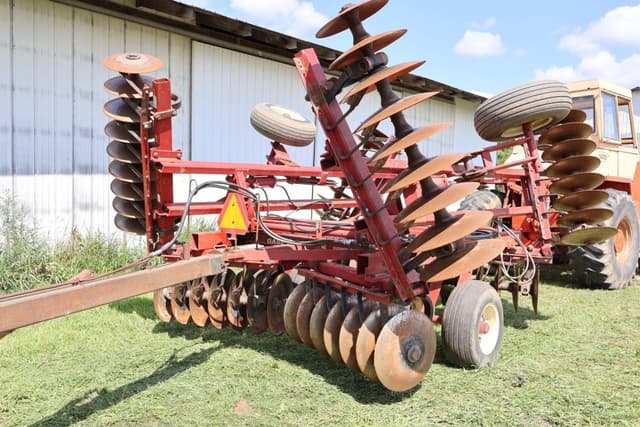 Image of Case IH 3950 equipment image 4