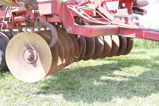 Image of Case IH 3950 equipment image 2