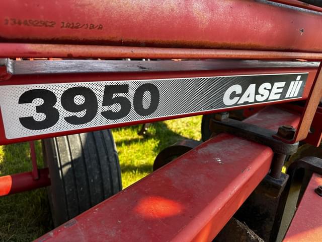 Image of Case IH 3950 equipment image 4
