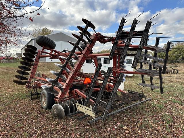 Image of Case IH 3950 equipment image 2