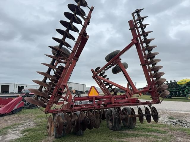 Image of Case IH 3950 equipment image 4