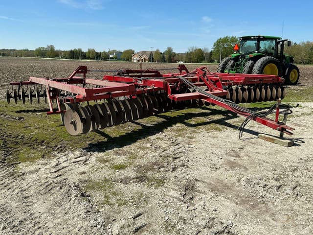 Image of Case IH 3950 equipment image 2