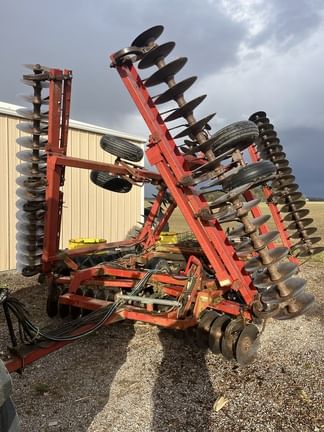 Case IH 3950 Equipment Image0