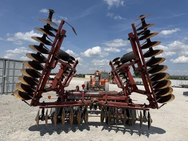 Image of Case IH 3950 equipment image 4