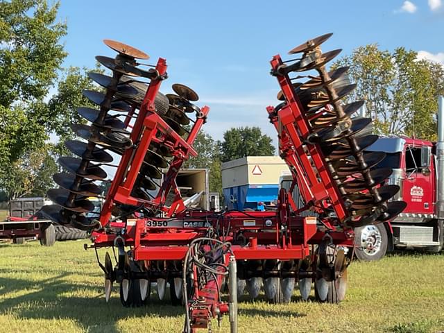 Image of Case IH 3950 equipment image 1