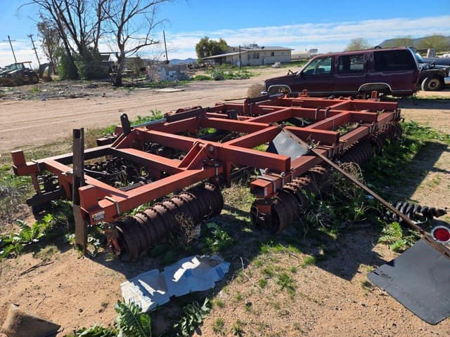 Image of Case IH 415 equipment image 2
