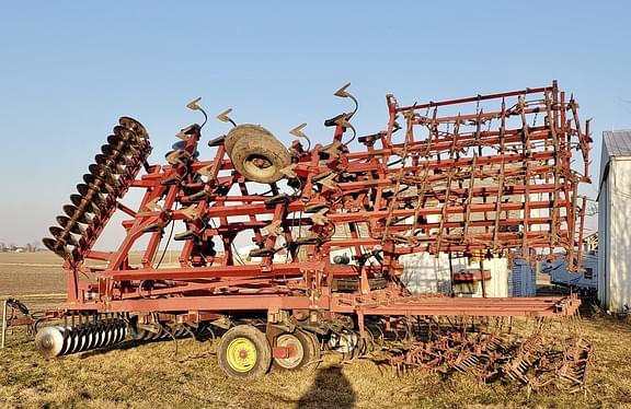 Image of Case IH 4200 Primary image