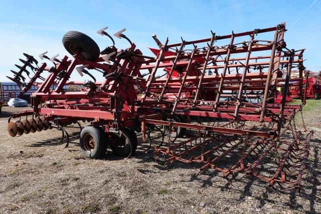 Image of Case IH 4200 equipment image 2
