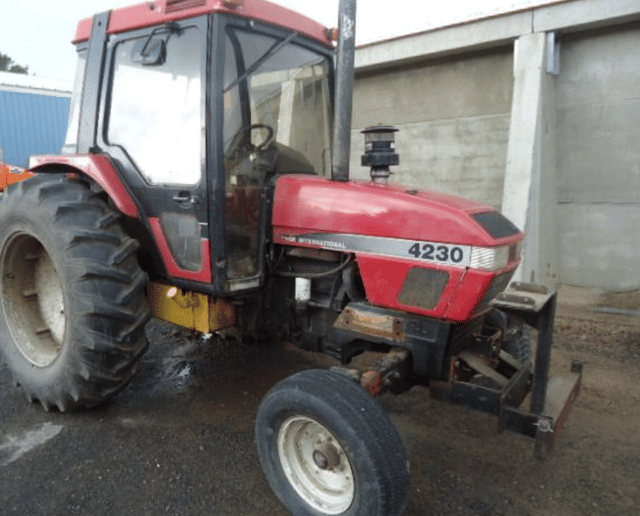 Image of Case IH 4230 equipment image 4