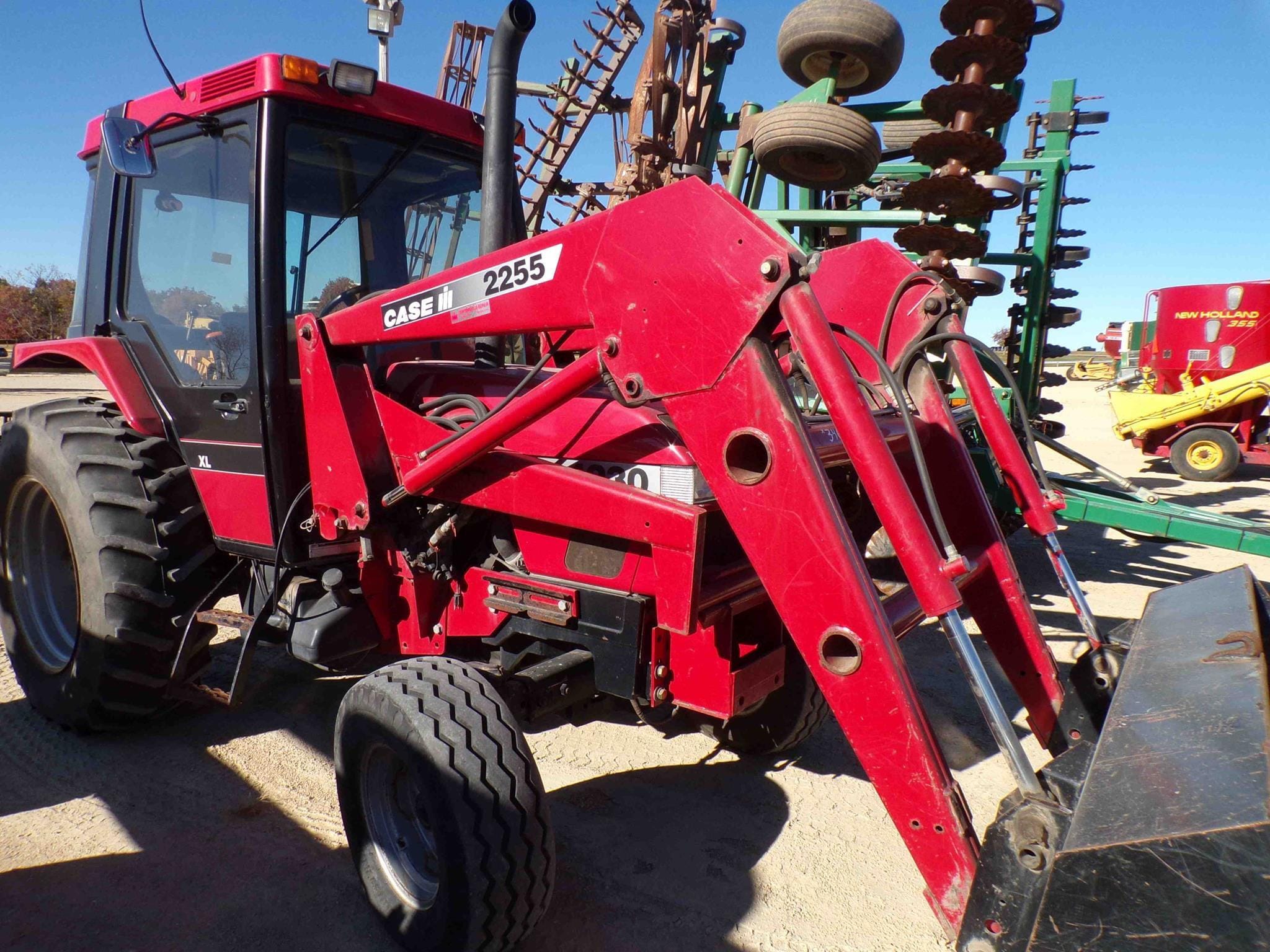 Case IH 4230 Equipment Image0