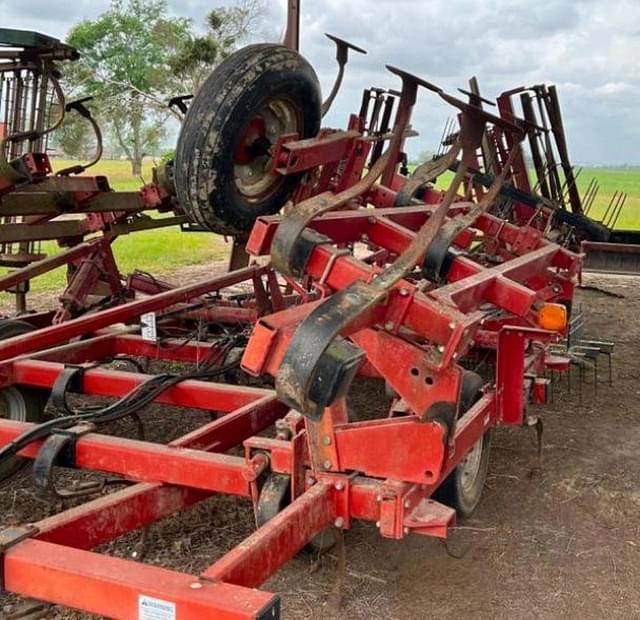 Image of Case IH 4300 equipment image 3