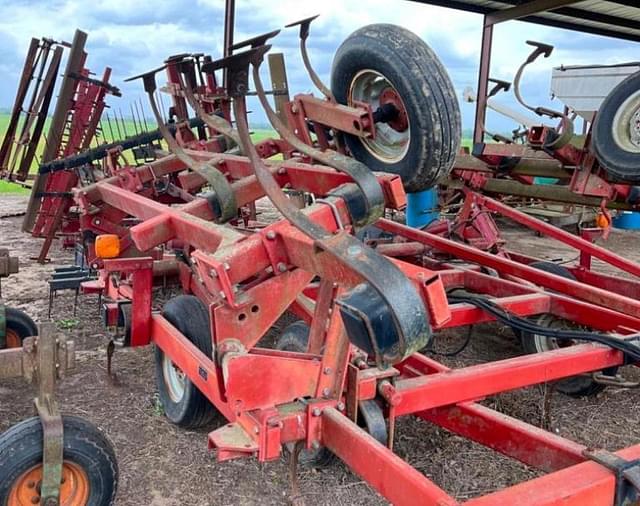 Image of Case IH 4300 equipment image 2