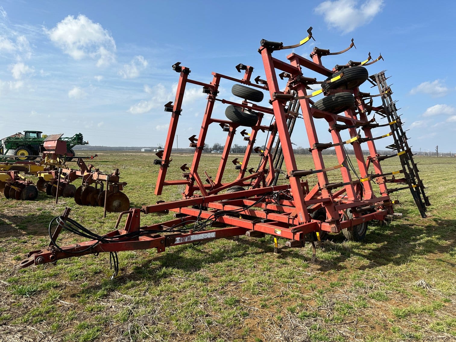 Case IH 4300 Equipment Image0