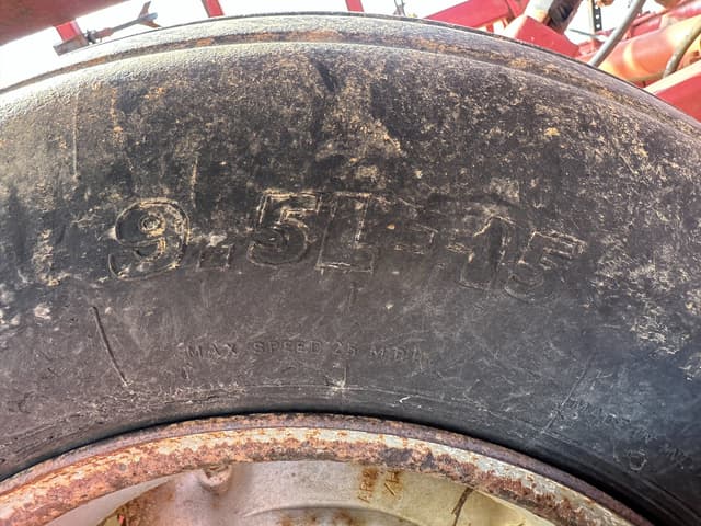 Image of Case IH 4300 equipment image 4