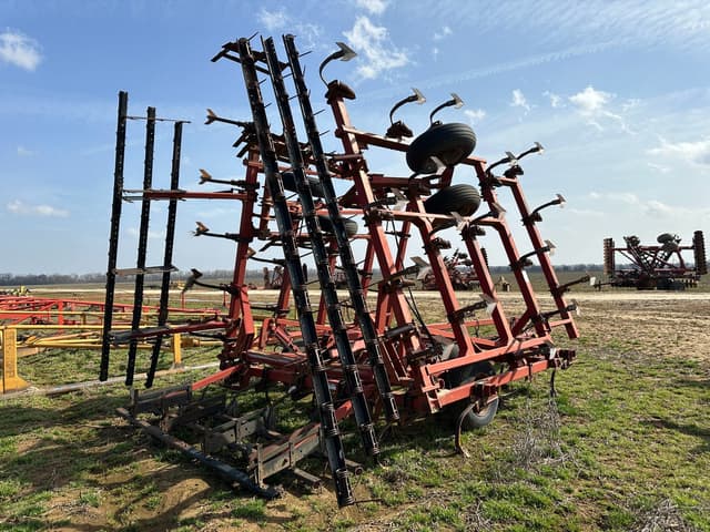 Image of Case IH 4300 equipment image 2