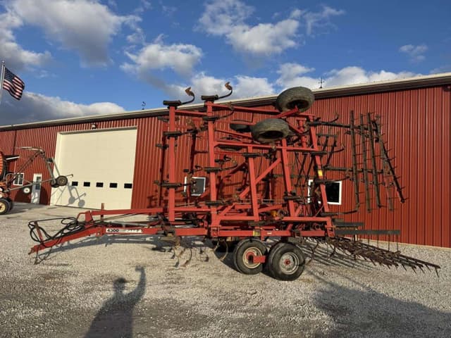 Image of Case IH 4300 equipment image 2