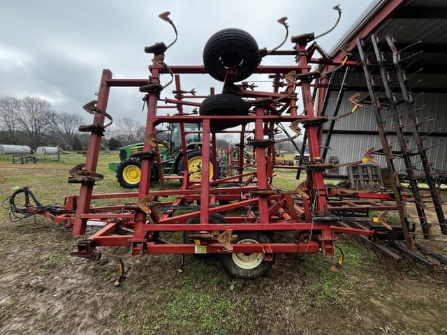 Image of Case IH 4300 equipment image 3