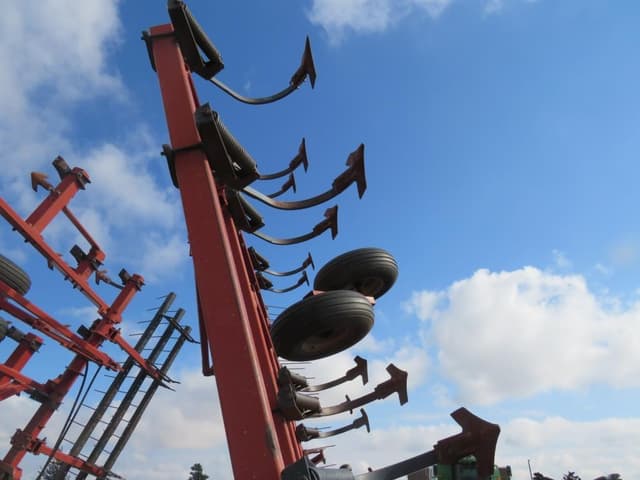 Image of Case IH 4300 equipment image 3