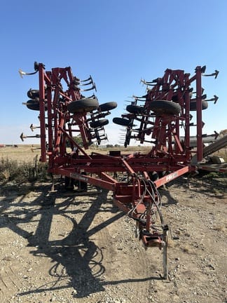 Case IH 4300 Equipment Image0