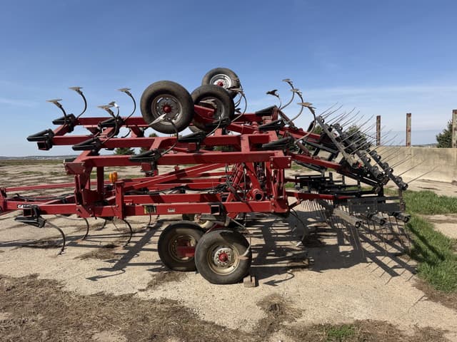 Image of Case IH 4300 equipment image 2