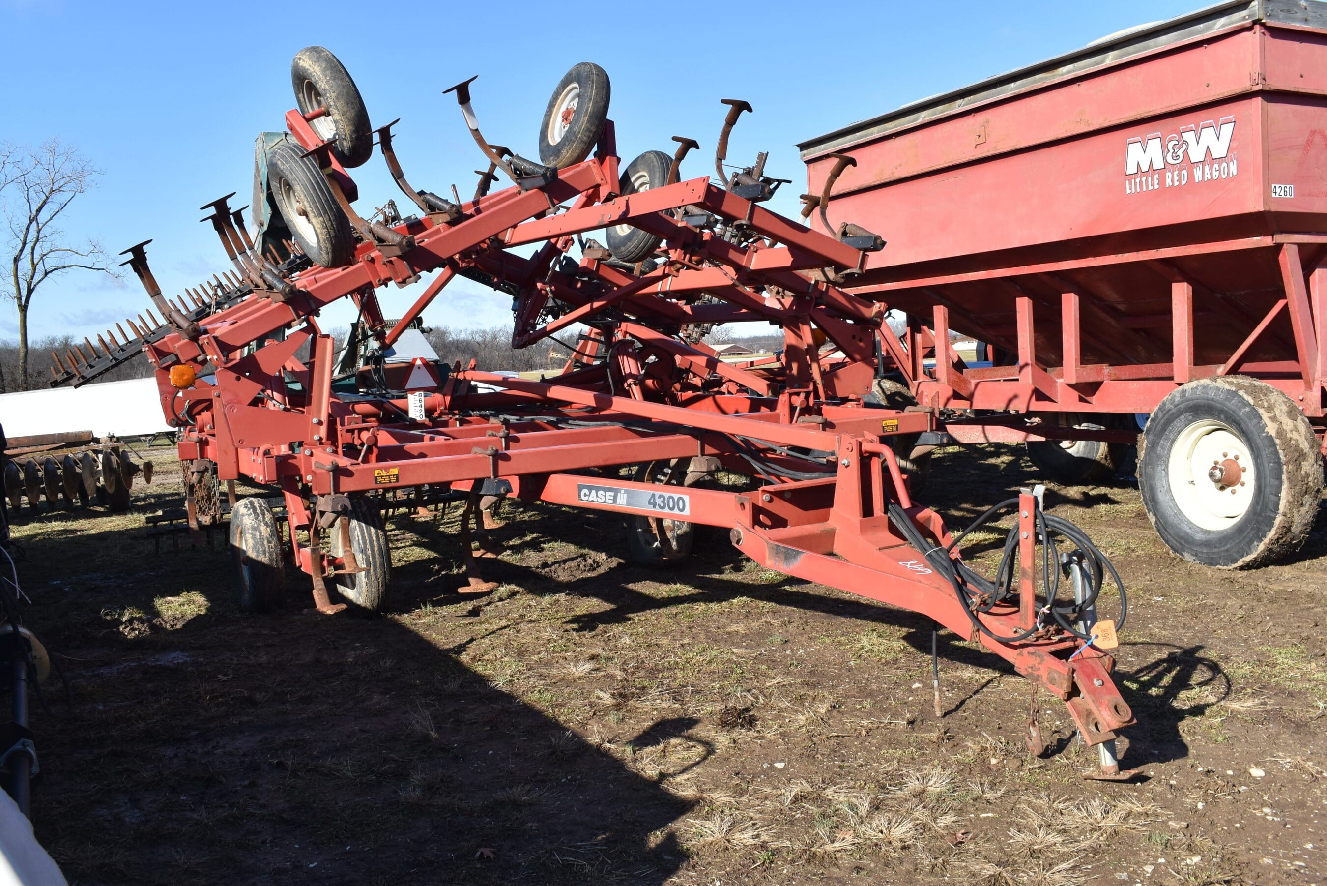 Case IH 4300 Equipment Image0