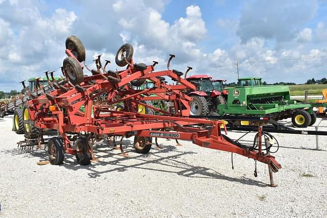 Image of Case IH 4300 equipment image 2