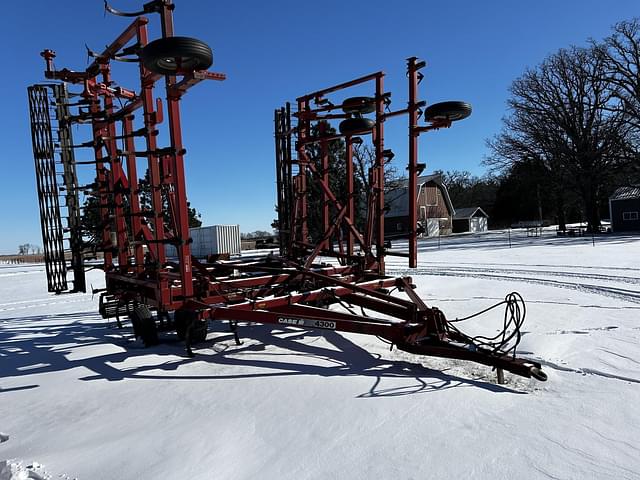 Image of Case IH 4300 equipment image 4