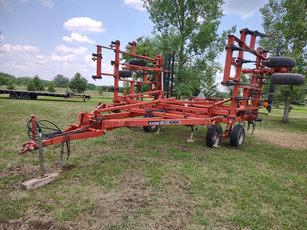 Image of Case IH 4300 Primary image