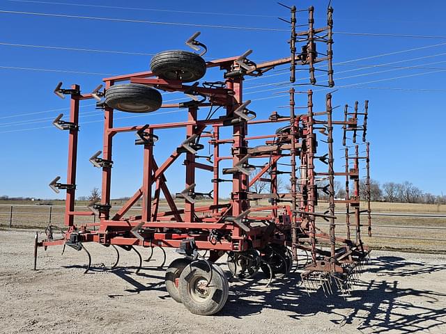 Image of Case IH 4300 equipment image 4