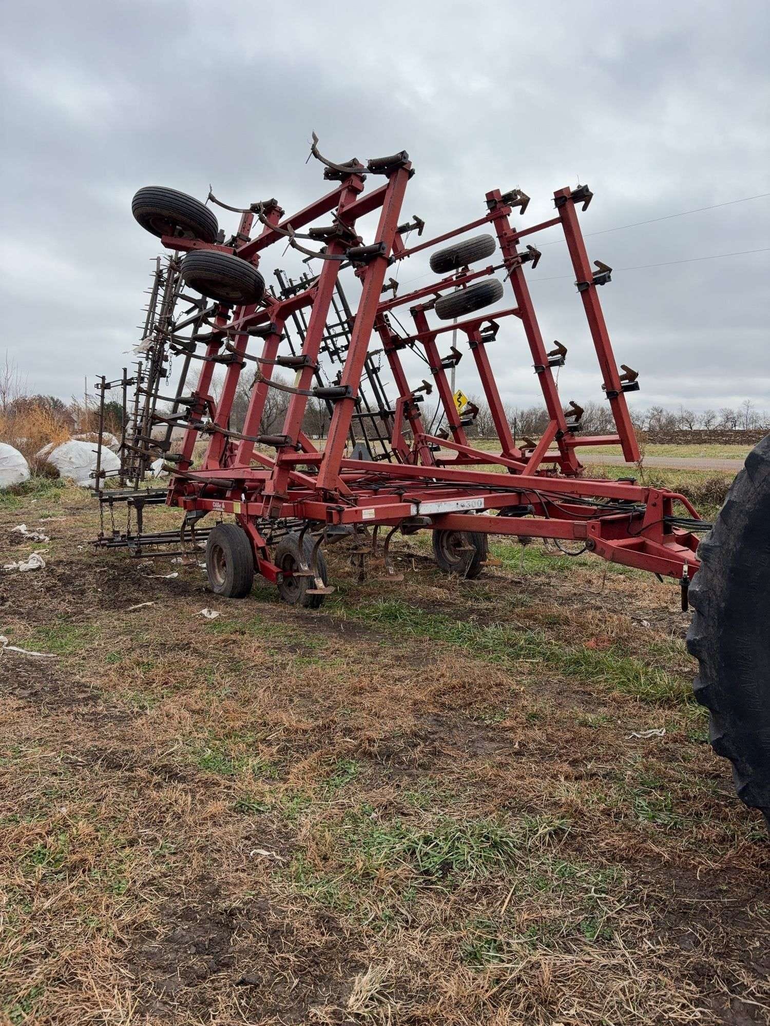 Case IH 4300 Equipment Image0