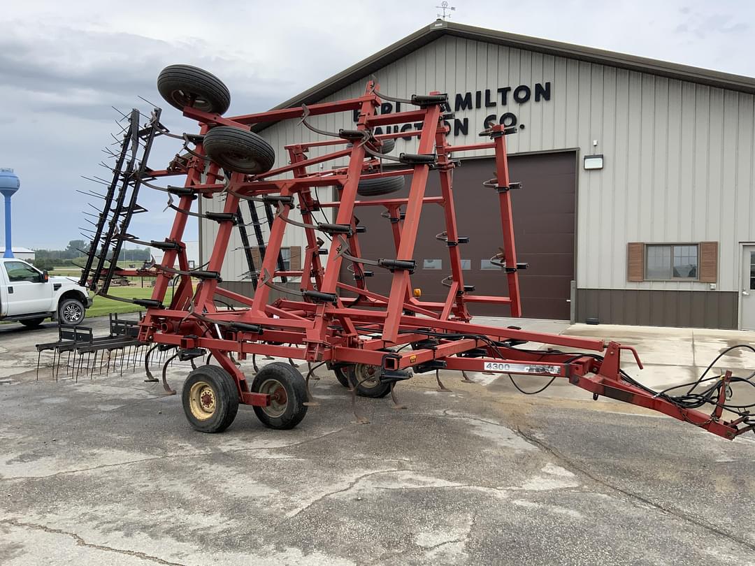 Image of Case IH 4300 Image 0