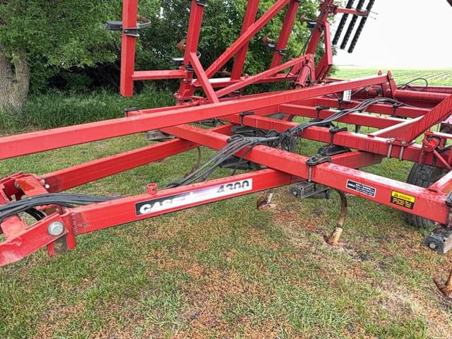 Image of Case IH 4300 equipment image 4