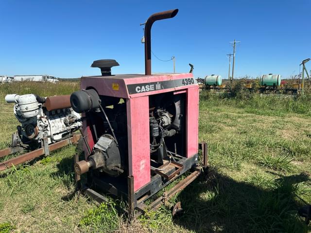 Image of Case IH 4390 equipment image 2