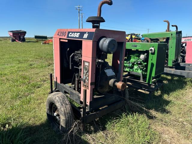 Image of Case IH 4390 equipment image 3