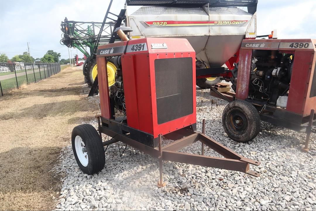 Image of Case IH 4391 Image 1