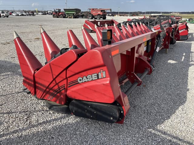 Image of Case IH 4412 equipment image 4