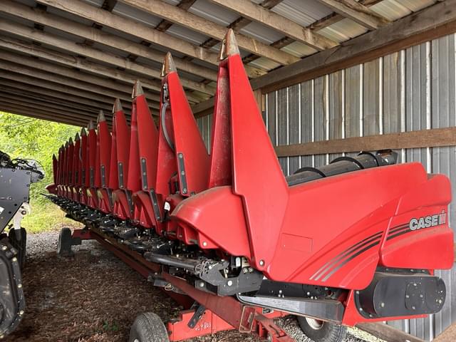 Image of Case IH 4412 equipment image 4