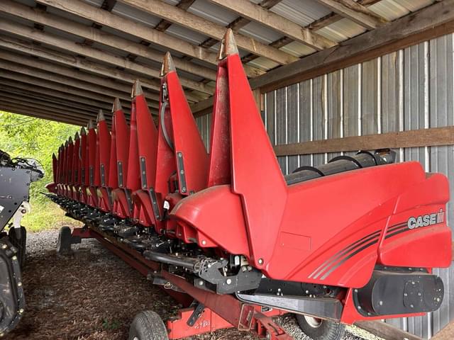 Image of Case IH 4412 equipment image 4