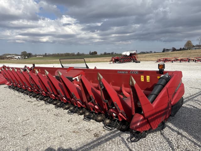 Image of Case IH 4412 equipment image 4